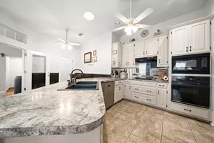 215 Sioux Dr, Waxahachie, TX 75165 - Photo 5