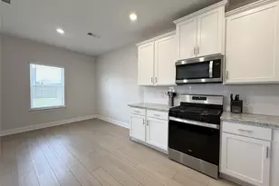 1205 Ginsburg Ln, Princeton, TX 75407 - Photo 9