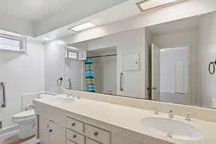 13328 Southview Ln, Dallas, TX 75240 - Photo 17