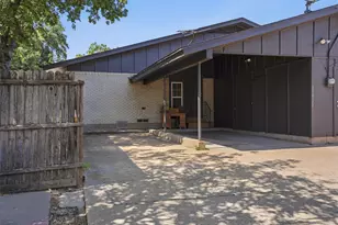 13328 Southview Ln, Dallas, TX 75240 - Photo 23