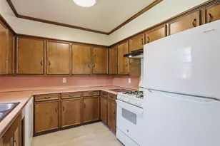 13328 Southview Ln, Dallas, TX 75240 - Photo 11