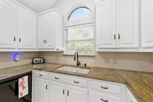 1010 Westgate Dr, Farmersville, TX 75442 - Photo 13