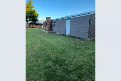 1308 N Mesquite Street N, Goldthwaite, TX 76844 - Photo 29