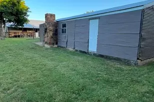 1308 N Mesquite Street N, Goldthwaite, TX 76844 - Photo 29