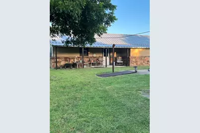 1308 N Mesquite Street N, Goldthwaite, TX 76844 - Photo 3
