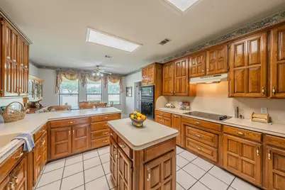 2305 Floyd Hampton Road, Crowley, TX 76036 - Photo 11