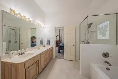 2305 Floyd Hampton Road, Crowley, TX 76036 - Photo 17