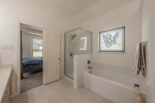 2305 Floyd Hampton Rd, Crowley, TX 76036 - Photo 17