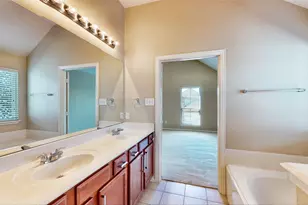 413 Perkins Dr, Lantana, TX 76226 - Photo 29