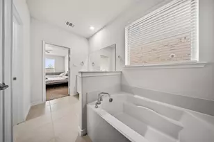 9812 Fall Brk Dr, Aubrey, TX 76227 - Photo 15