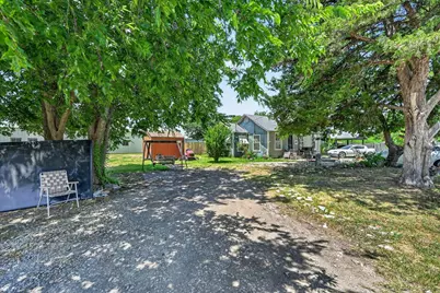 8006 Renee Drive, Arlington, TX 76001 - Photo 3