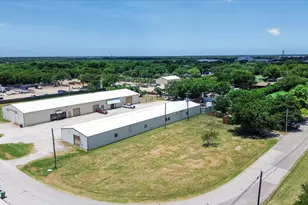 8006 Renee Dr, Arlington, TX 76001 - Photo 17