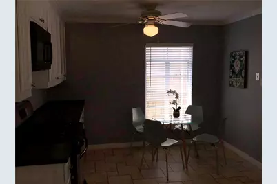 6215 Kenwood Avenue, Dallas, TX 75214 - Photo 11