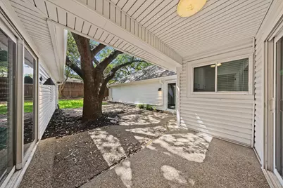 8557 Flint Falls Drive, Dallas, TX 75243 - Photo 31