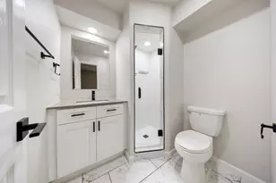 8557 Flint Falls Dr, Dallas, TX 75243 - Photo 27