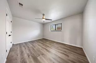 8857 Flint Falls Dr, Dallas, TX 75243 - Photo 27