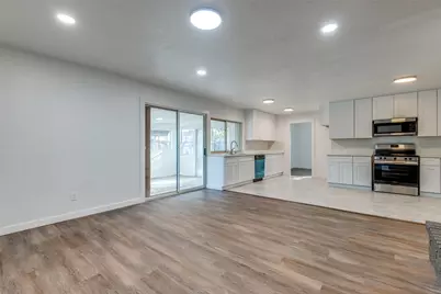 8507 Baumgarten Drive, Dallas, TX 75228 - Photo 7