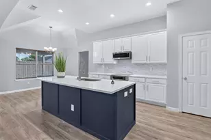 308 Hardeman Blvd, Justin, TX 76247 - Photo 9