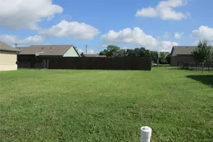 117 Mill St, Emory, TX 75440 - Photo 5
