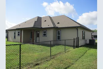 117 Mill Street, Emory, TX 75440 - Photo 3