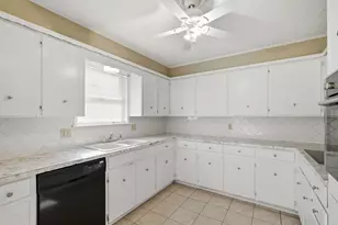 1109 N Lillian St, Stephenville, TX 76401 - Photo 11