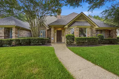 907 Hemphill Drive, Cleburne, TX 76033 - Photo 3