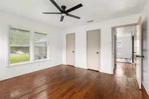 829 Yale St, River Oaks, TX 76114 - Photo 5