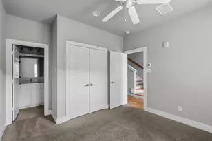 2733 Merrimac St, Fort Worth, TX 76107 - Photo 13