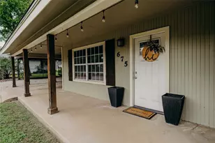 675 W Elm St, Stephenville, TX 76401 - Photo 3