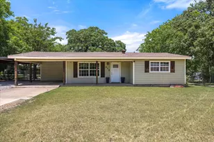 675 W Elm St, Stephenville, TX 76401 - Photo 1