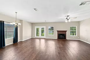 3009 Shoreline Dr, Burleson, TX 76028 - Photo 15