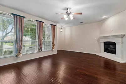 5566 Grosseto Drive, Frisco, TX 75034 - Photo 3