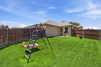 9024 Stewart Street, Cross Roads, TX 76227 - Photo 31