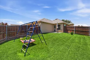 9024 Stewart St, Cross Roads, TX 76227 - Photo 31