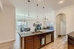 1025 Colonial Dr, Royse City, TX 75189 - Photo 9