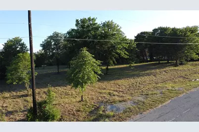8005 Vista Lago Street, Azle, TX 76020 - Photo 11