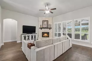 204 Falcon Point Dr, Heath, TX 75032 - Photo 9