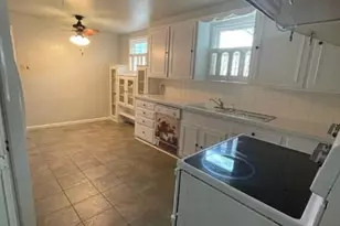 700 N Dallas St, Ennis, TX 75119 - Photo 5