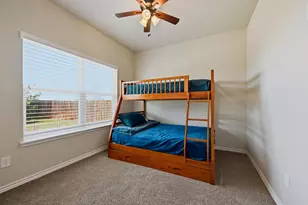 816 E Northside Dr, Pilot Point, TX 76258 - Photo 23