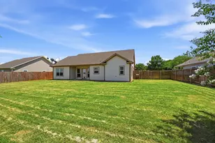 816 E Northside Dr, Pilot Point, TX 76258 - Photo 29