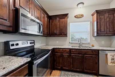 816 E Northside Drive, Pilot Point, TX 76258 - Photo 13