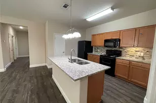 1237 Grand Central Pkwy, Fort Worth, TX 76131 - Photo 7