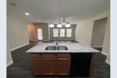 1237 Grand Central Parkway, Fort Worth, TX 76131 - Photo 13
