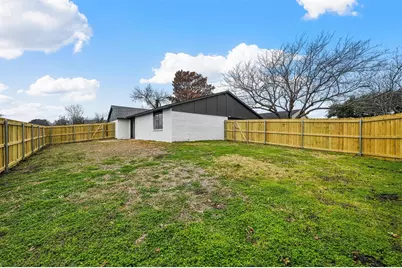 4940 Watkins Drive, The Colony, TX 75056 - Photo 21
