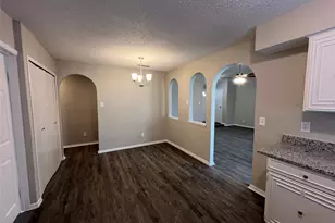 3037 Burning Tree Ln, Garland, TX 75042 - Photo 9