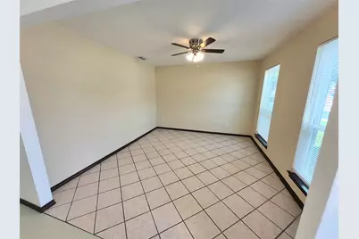 4672 Heatherbrook Lane, Grand Prairie, TX 75052 - Photo 3