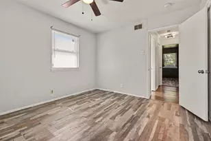 2520 Collingwood Dr, Farmers Branch, TX 75234 - Photo 21