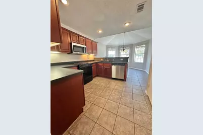 4905 Spur Ridge Court, Fort Worth, TX 76244 - Photo 5