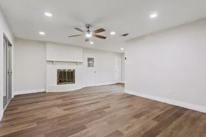 849 Arlington Drive, Woodway, TX 76712 - Photo 11