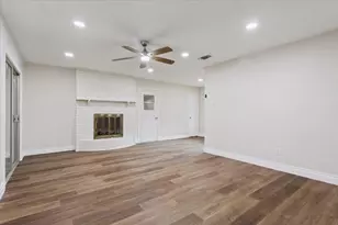 849 Arlington Dr, Woodway, TX 76712 - Photo 11